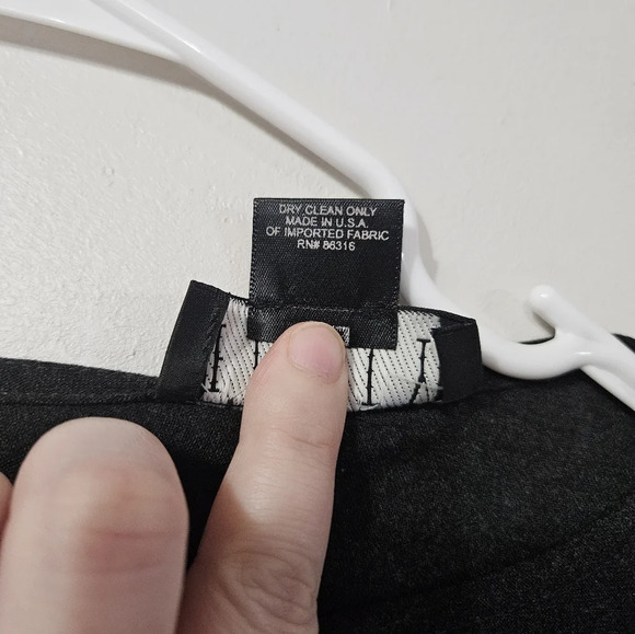 Finity womens gray ruched side blouse! - Picture 9 of 9